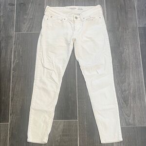 Denizen from Levi's Women's Crisp White Skinny Jeans